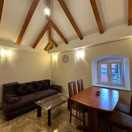 Old Town Apartments Trogir - Free Parking エクステリア 写真